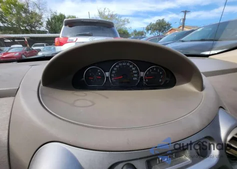 2005 Saturn Ion Level 2 from USA, damaged, VIN 1G8AJ52F25Z112845